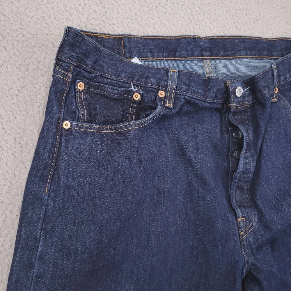 LEVIS 501 Jeans Mens Size 40x30 Classic Fit Straight Button Fly Dark Wash Denim